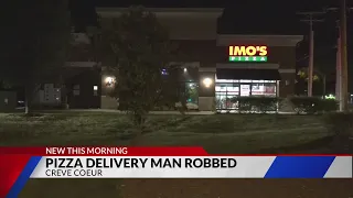 Pizza delivery driver robbed at gunpoint in Creve Coeur