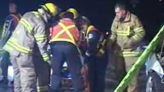 COQUITLAM CAR CRASH RESCUE ON LOUGHEED HWY AND UNITED BLVD.wmv