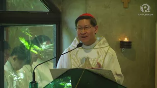 Cardinal Tagle and the barquillos vendor