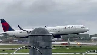 18 minutes of MSP airport planespotting.