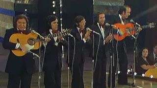Los Romeros de la Puebla. La novia del campesino y Popurri 1977 (Directo)