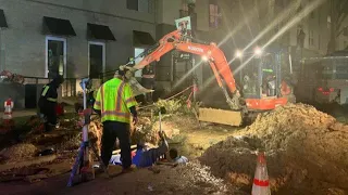 Crews work to fix water main break near apartment complex in Buckhead