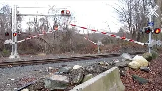 The Safest Grade Crossing In America (Reuploaded)