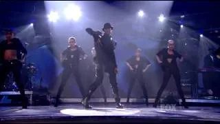 Usher feat. Will.I.Am - OMG (Live American Idol)