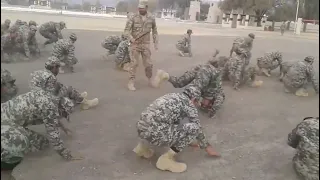 pak army training front roll😜