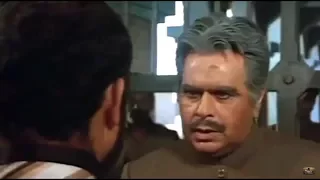 Thupped ke goonge dialog by Anupam Kher to Dilip Kumar in Karma 1986 Movie