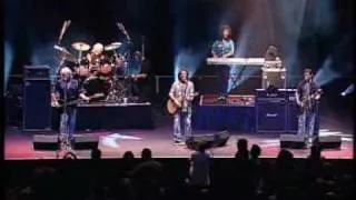 SMOKIE :-Needles and Pins (LIVE)