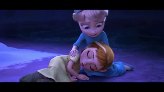 Frozen (2013) - Anna Hit By Elsa's Ice Power [1/10]