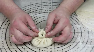 როგორ მოვახვიოთ ხინკალი l How to Make Dumplings l как завернуть хинкали l ხინკლის მოხვევა (RUS SUB)