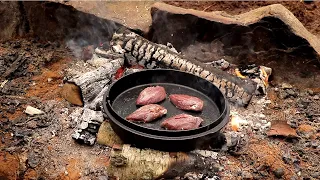 Hunting Pigeon: Cooking at the Bushcraft Camp | Field Dressing, Axe, Knife, Cast Iron Roast