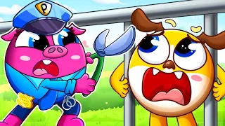 😱 Help, I'm Stuck Song 😭 Police Girl Comes to Rescue 👮| DooDoo & Friends - Kid Songs