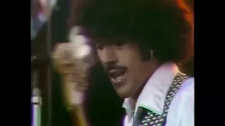 THIN LIZZY The Boys Are Back In Town live Sydney Opera 1978 (w. Gary Moore)