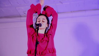 Julia Smiles - Здесь (Live)