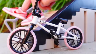 BMX Finger Unboxing Tech Deck Martin Place Spot | Flick Trix | Inspired by Real World Skate Spot