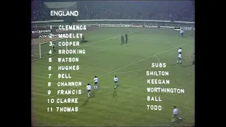 1974/75 - England v Portugal -(Euro 76 Qualifier - 20.11.74)