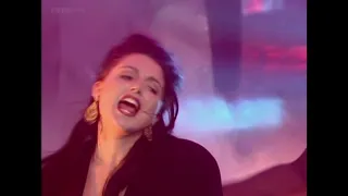 Dannii Minogue  -  Jump To The Beat  (Studio, TOTP)