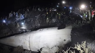 В Пакистане разбился пассажирский самолёт, выживших нет (новости)