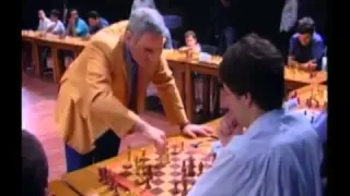 Chess 'Simul' Game  - Garry Kasparov Against 30 Players