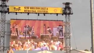 Christina Aguilera - Whole Lotta Love (New Orleans Jazz & Heritage Festival 2014) COMPLETE