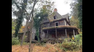 Exploring a GORGEOUS Abandoned Victorian Mansion Buried Deep in the Woods! EVERYTHING LEFT BEHIND!!