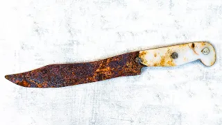 Restoration Rusty Hunting Knife