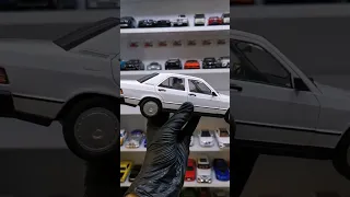 Mercedes 190E norev w201 1984 scale 1/18 ئەوەش مارسیدسی ١٩٠