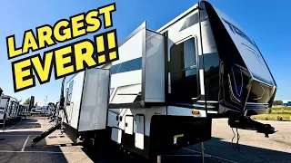 The LARGEST fifth wheel RV I’ve ever seen! WOW! 2024 Heartland Toque 424 fifth wheel toy hauler
