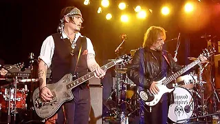 Hollywood Vampires (Alice Cooper-Johnny Depp-Joe Perry) live Concert 2020