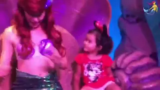 Lorea Meets ARIEL from LITTLE MERMAID in DISNEY WORLD MAGIC KINGDOM