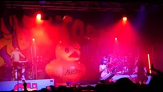 Alestorm - Fucked With An Anchor (Live)
