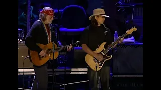 Willie Nelson & Lukas Nelson - Texas Flood (Live at Farm Aid 2004)