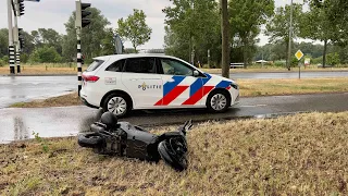 Politie ramt scooterrijder na achtervolging in Oldenzaal