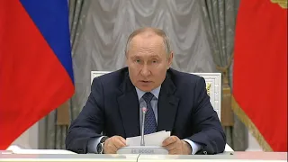 Владимир Путин предложил провести в России пятилетие созидательного предпринимательского труда