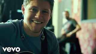 Niall Horan - Slow Hands (Official Mandarin Lyric Video)