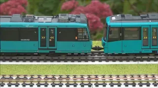 Der SIEMENS/DUEWAG Stadtbahnwagen Typ U4 Vorbild und Modell