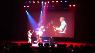 (The Beatles) Day Tripper/Lady Madonna - Tommy Emmanuel & Sungha Jung