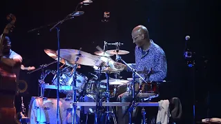 Omar Hakim Drum Solo. Montreal Drum Fest 2013