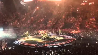 Muse Drone Tour Paris Bercy 03/04/2016- Hysteria