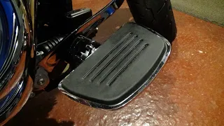 Fitting Kuryakyn Floorboards on my 2021 Sport Glide