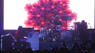 Muse - Feeling Good (Santiago-Chile 2008)