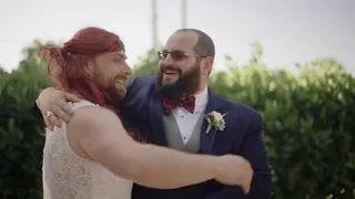 Bride plays hilarious wedding joke on groom