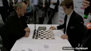 Magnus Carlsen vs Manager Espen Agdestein