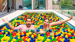 ENCHI NOSSA PISCINA COM MILHARES DE BOLINHAS *5000 Bolinhas*