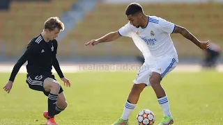 Óscar Aranda - Real Madrid Juvenil A (U19) vs Sheriff Tiraspol (24/11/2O21)