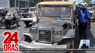 Mga ilegal na nakaparada sa kalsada kabilang ang ambulansya at side car ng barangay, hinatak ng MMDA