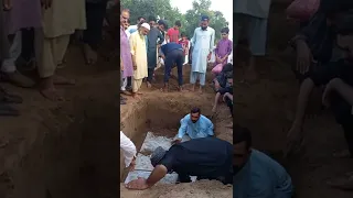 How to buried by Muslim