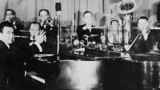 1930s Music Eddy Duchin & His Orchestra -- Seal It With A Kiss @Pax41