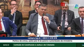 Flávio Dino desmente deputado sobre processos no Jusbrasil