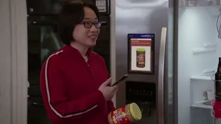 Дин Ян купил "умный" холодильник  сцена из сериала "Кремниевая долина" | Эта теплая, эта теплая!