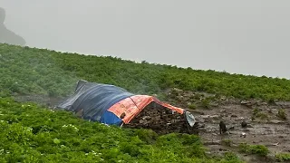 Most Peaceful And Very Relaxing Organic Nepali Village Life in Rainy Time |Village Lifestyle winter